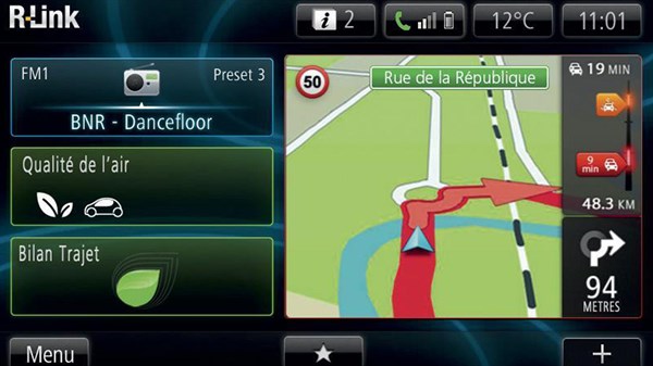 شاشة عرض رينو R-LINK
