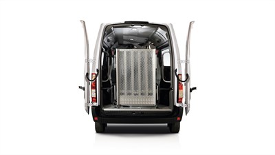 Renault MASTER - 270° rear door
