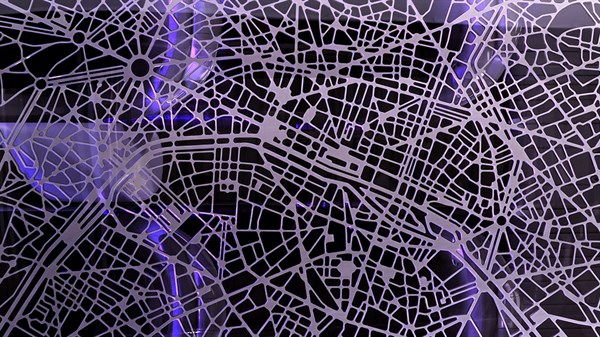 سقف سيارة رينو INITIALE PARIS الاختبارية
